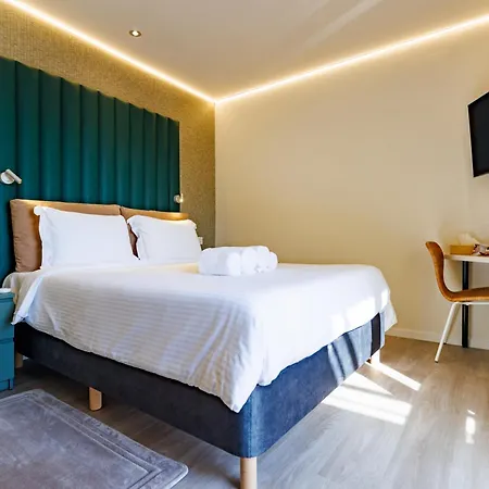 The Palm - Adults Only Апарт-отель 4*