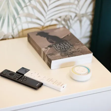 Апарт-отель The Palm - Adults Only Лимасол