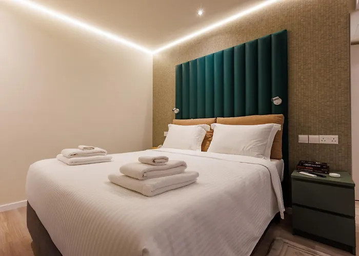 Aparthotel The Palm - Adults Only Lemesos